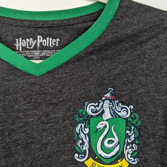 Harry Potter Slytherin T-shirt - Picture 2 of 4